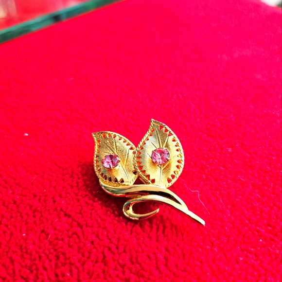 Celebrity Brooch Pink Stones - Picture 4 of 4